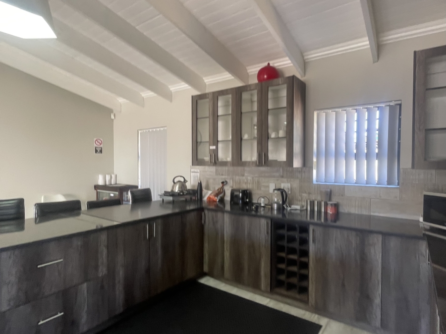 3 Bedroom Property for Sale in Myburgh Park Western Cape